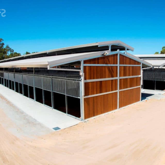 Magic Millions, Australien — Smulders hestestald installation