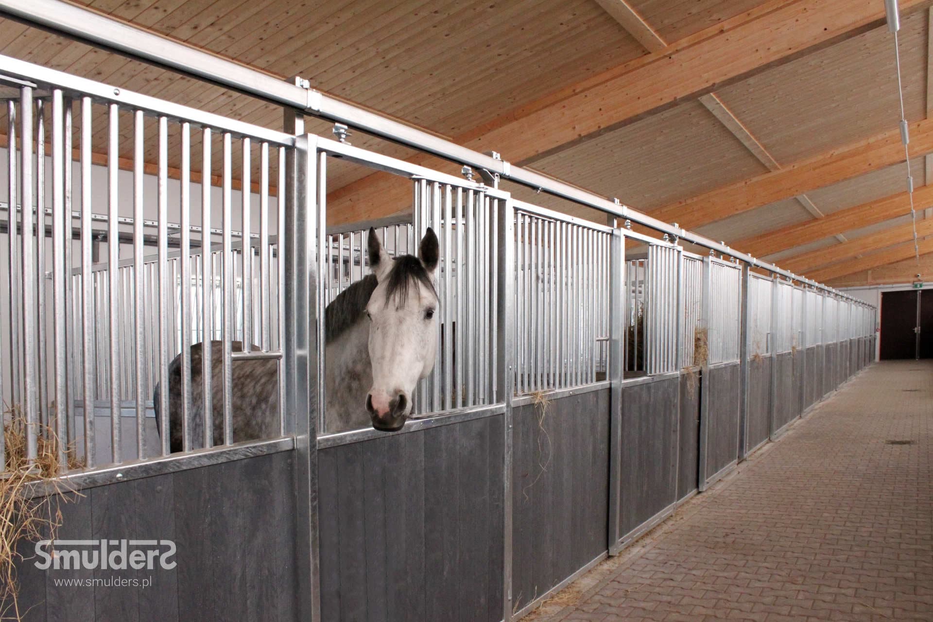 EquiClub Zamłyniec, Polen — Smulders hestestald installation