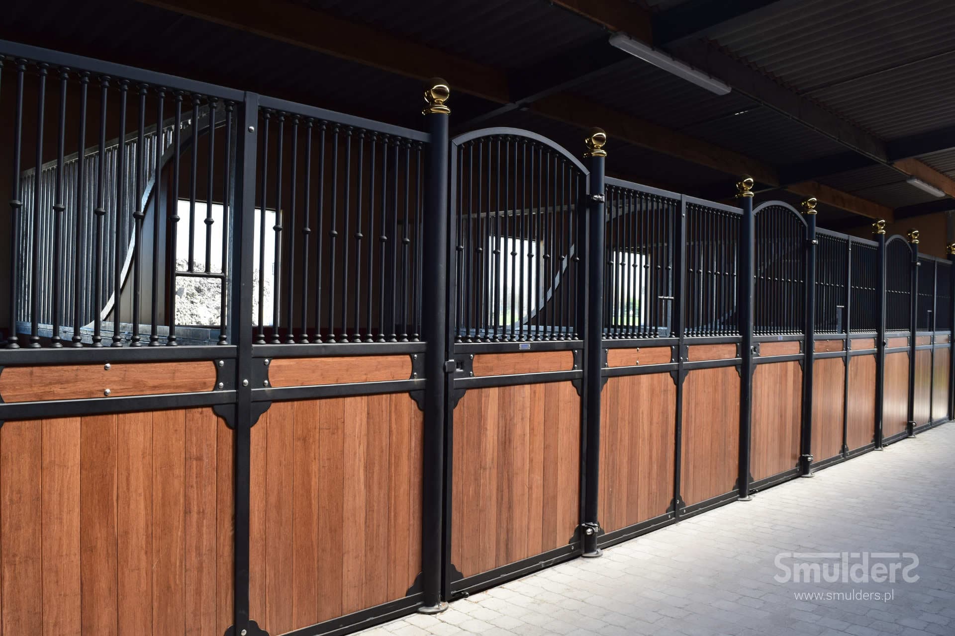 Windsor stald, Belgien — Smulders hestestald installation